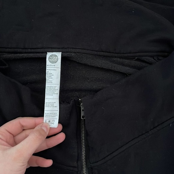 Vimmia black zip up jacket medium - Picture 4 of 5